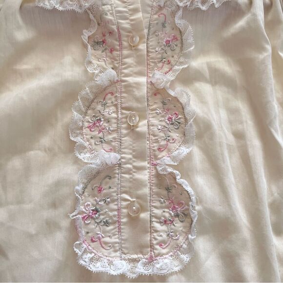 Vintage Barbizon Floral Embroidered Nightgown - Picture 4 of 8